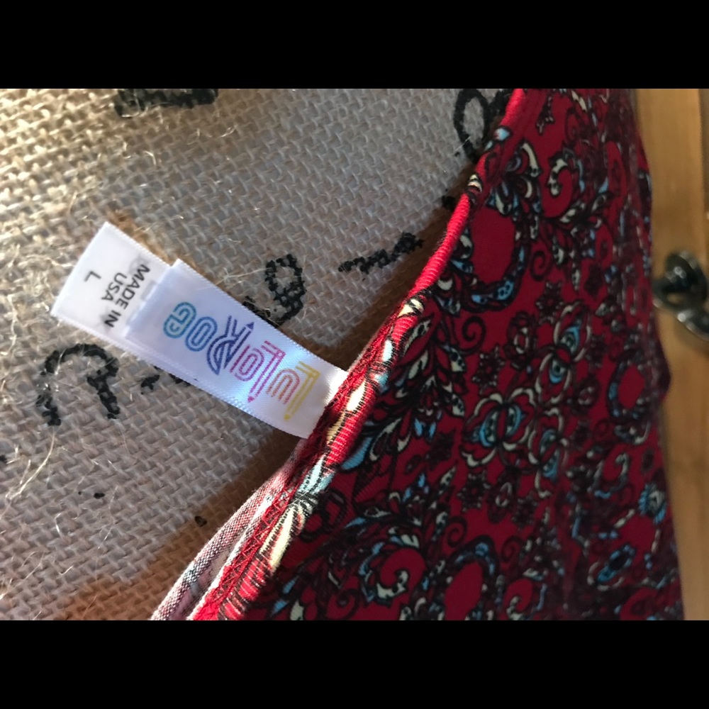 Patterned Lularoe Top - Picture 3 of 3